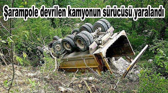 Taş yüklü kamyon devrildi: 1 yaralı