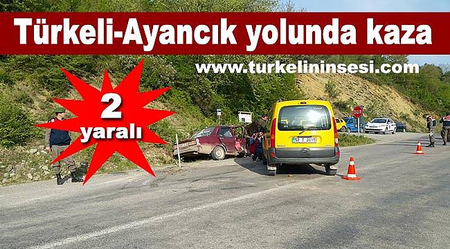 Türkeli-Ayancık yolunda kaza: 2 yaralı