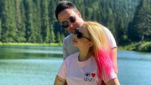 Şarkıcı Ece Seçkin, nişanlısının yeni yaşını Ayancık'ta kutladı