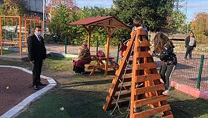 Türkeli'de oyun parkları artık daha eğlenceli