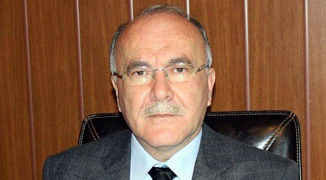 Eski genel sekreter Alpay kalbine yenildi