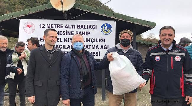 Türkelili balıkçılara ağ desteği