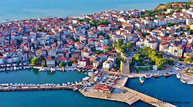 Sinop, ortanca yaşı en yüksek il