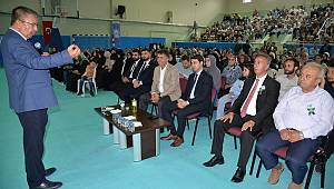 Hayati İnanç Türkeli'de