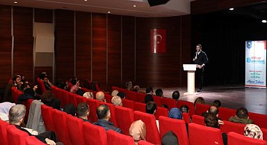 Mehmet Akif Ersoy ''Ortadoğu'daki Medya Algısını'' anlattı