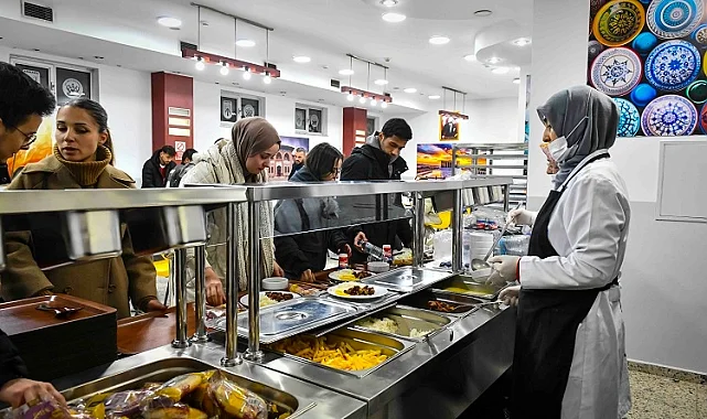 Öğrencilere ABB'den sıcak yemek desteği