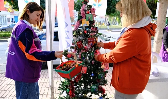 Adana Büyükşehir Belediyesi Kadın Emeği Pazarı kuruldu