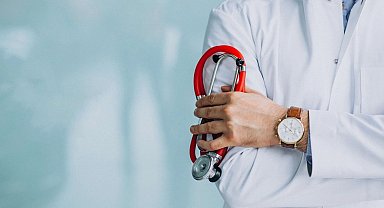Aile sağlığı çalışanına sendikal haktan ötürü maaş cezası! Kesintilere dava açılacak