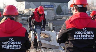 Ankara Keçiören'de afet gönüllüleri eğitimde