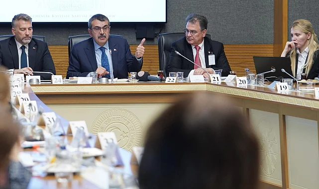 Bakan Tekin: Tek bir kadının dahi şiddete uğramasına göz yummayacağız