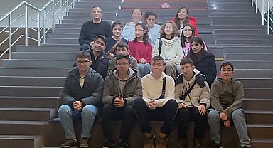 Bilecikli öğrenciler Bursa'daki eğitim kurumlarını gezdi