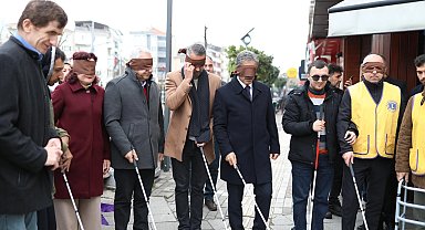 Bursa Gemlik'te görme engelliler için farkındalık etkinliği düzenlendi