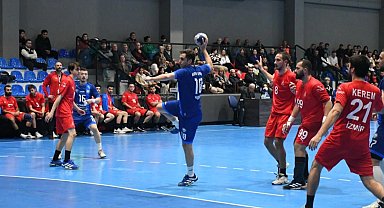 Bursa Nilüfer Belediyespor'dan evinde farklı galibiyet