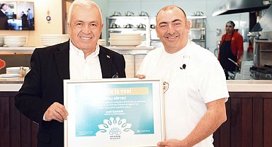 Bursa Nilüfer'de 'Örnek İşyeri'nde 23'üncü belge sahibini buldu
