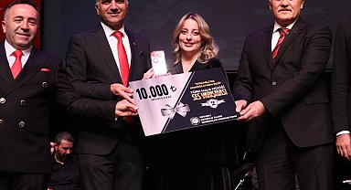 Halk müziği yarışmasında muhteşem final