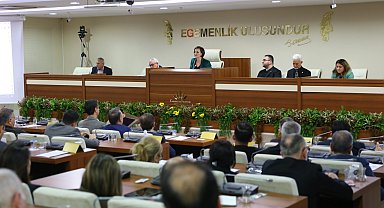 İzmir Karabağlar Meclisi toplandı
