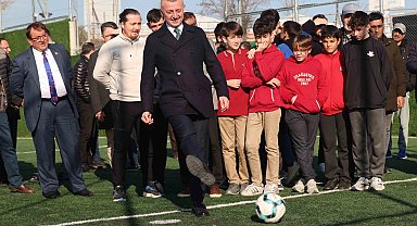 İzmit Ayazma'ya sentetik futbol sahası