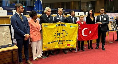 Kayseri Büyükşehir'e Altın Bayrak