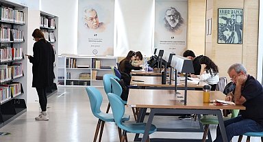Kitap kurtlarından Muğla Büyükşehir kütüphanelerine akın