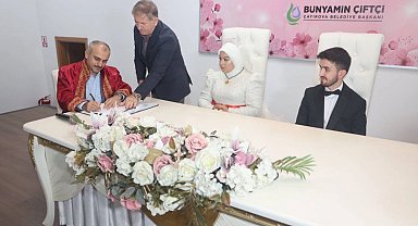 Kocaeli Çayırova'da bin 180 çift dünya evine girdi