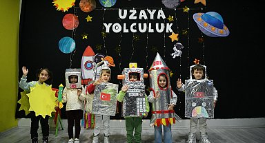 Kocaeli'de minikler uzayı keşfetti