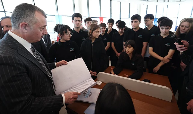 Kocaeli'den İzmit'e 7/24 açık kütüphane