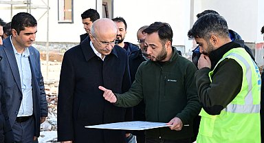 Malatya'da Başkan Er TOKİ konutlarını incelemelerde bulundu