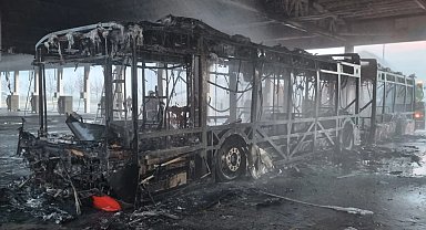 Manisa'da otobüs yangını! Ulaşımı aksatmayacak