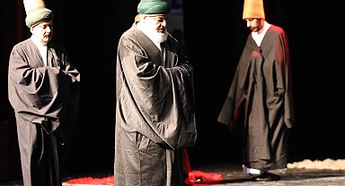 Mevlana aşkı salona sığmadı