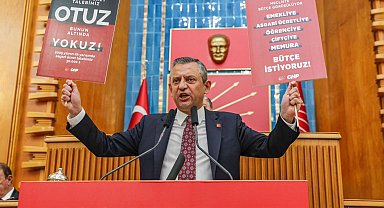 Özgür Özel: Emekçiye hezimeti yaşatarak sefalet ücreti dayatıldı