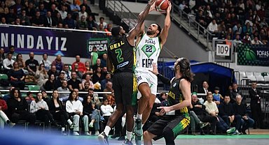 Yenilgisiz lider TOFAŞ Anadolu Efes'i ağırlayacak