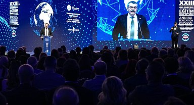 Bakan Tekin: Çürük elmalarla mücade etmezseniz, biz peşine düşeriz!