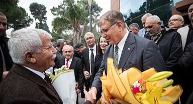 Başkan Tugay Torbalı'da muhtarlarla bir araya geldi