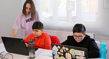 Bursa Mudanya'da çocuklara 'robotik' öğreti