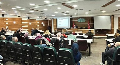 İzmir Bornova'da zeytin üreticilerine destek