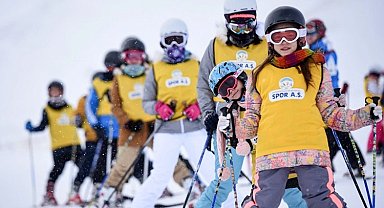 Kayseri Büyükşehir Kayak Okulu'nda sömestr hareketliliği