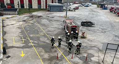 Kocaeli İtfaiyesi'nden AKUT'a eğitim