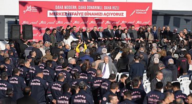 Adana'da yeni itfaiye binasına coşkulu açılış
