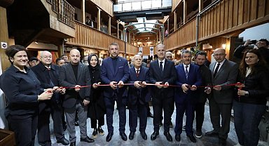 "Ahşap Ve Biz" sergisi Bursa İnegöl Kent Müzesinde açıldı