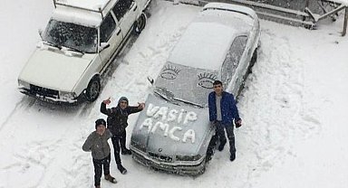 Ankaralı öğrencilerin kar tatili talebine Samsun'dan destek