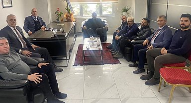 Artvin Faal Gazeteciler Derneği'nden Ticaret Borsası'na 'Hayırlı olsun' ziyareti