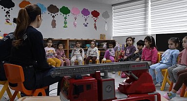 Balıkesir'de öğrenci ve personele yangın eğitimi