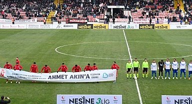 Balkes'ten Başkan Akın'a pankartlı teşekkür