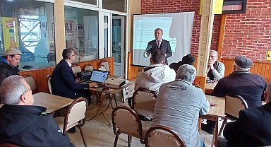 Bilecik Pazaryeri'nde velilere o model kahvehanede anlatıldı