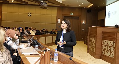 Bursa Büyükşehir Belediyesi'nde çalışanlara oryantasyon eğitimi