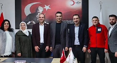 Bursa Mudanya'da Türk Kızılay 'Bayrak'la devam