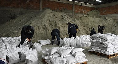 Bursa Osmangazi ekipleri kar yağışına karşı teyakkuzda