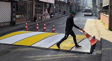 Bursa Osmangazi'de okul önlerine hız kesici kasis