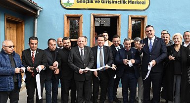 Bursa Osmangazi'den genç girişimcilere hediye