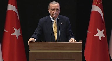 Cumhurbaşkanı Erdoğan'dan Özgür Özel'e sert sözler! Ayağını denk al!